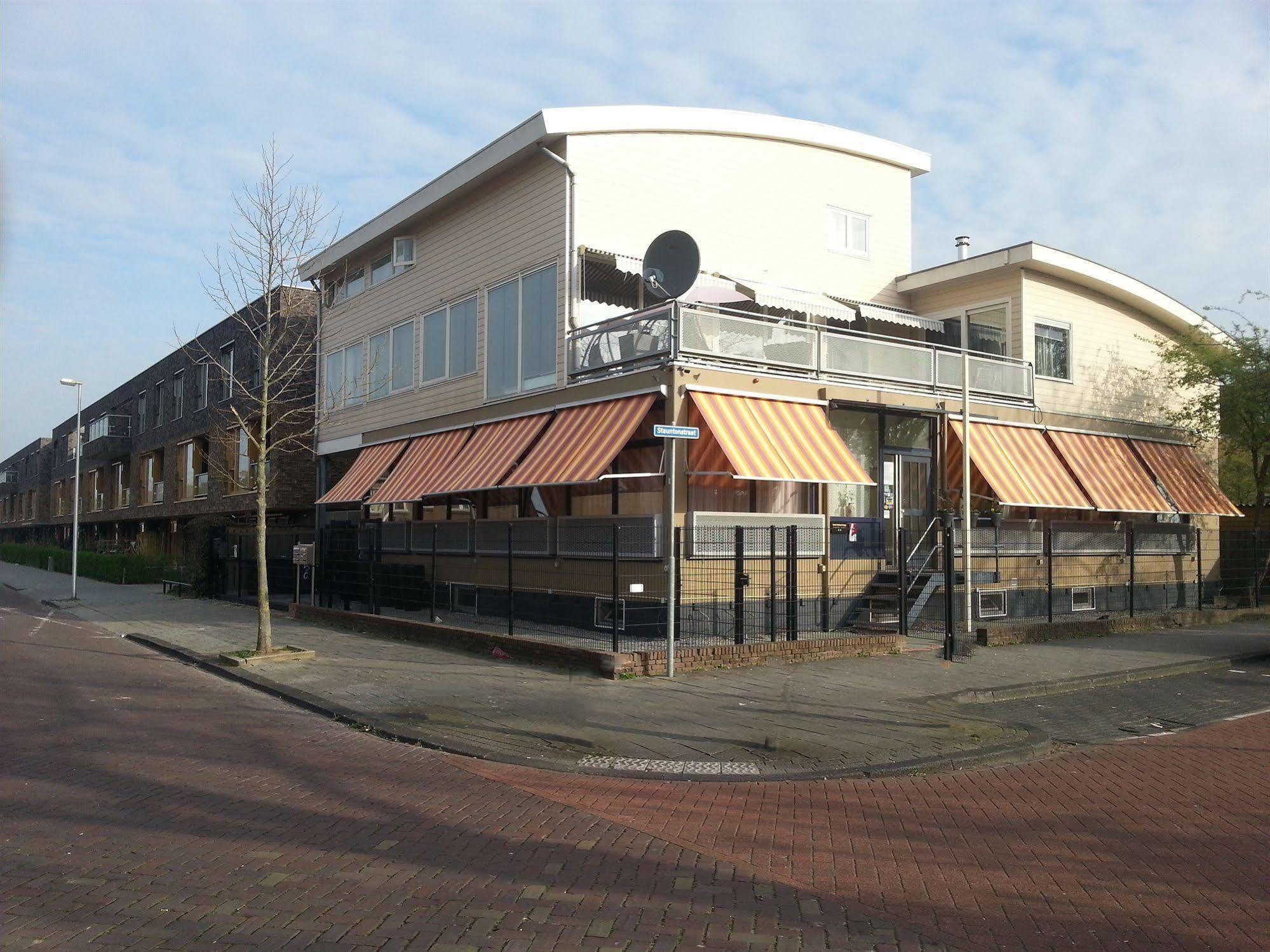 Hotel Holland Lodge Ουτρέχτη Εξωτερικό φωτογραφία